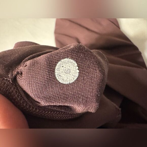 Lululemon Women’s Purple Leggings Size 6 - Picture 8 of 8